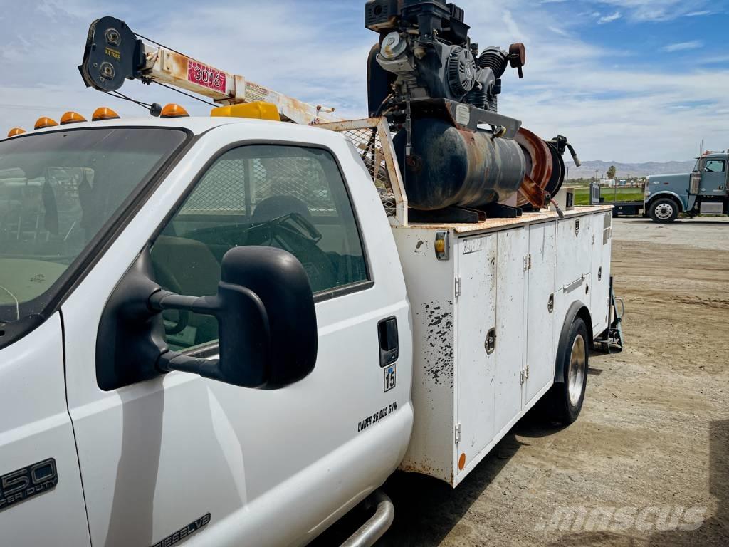 Ford F 550 SD Municipal/vehicul cu uz general