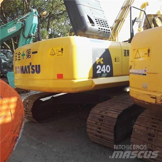 Komatsu PC 240 Excavatoare pe șenile
