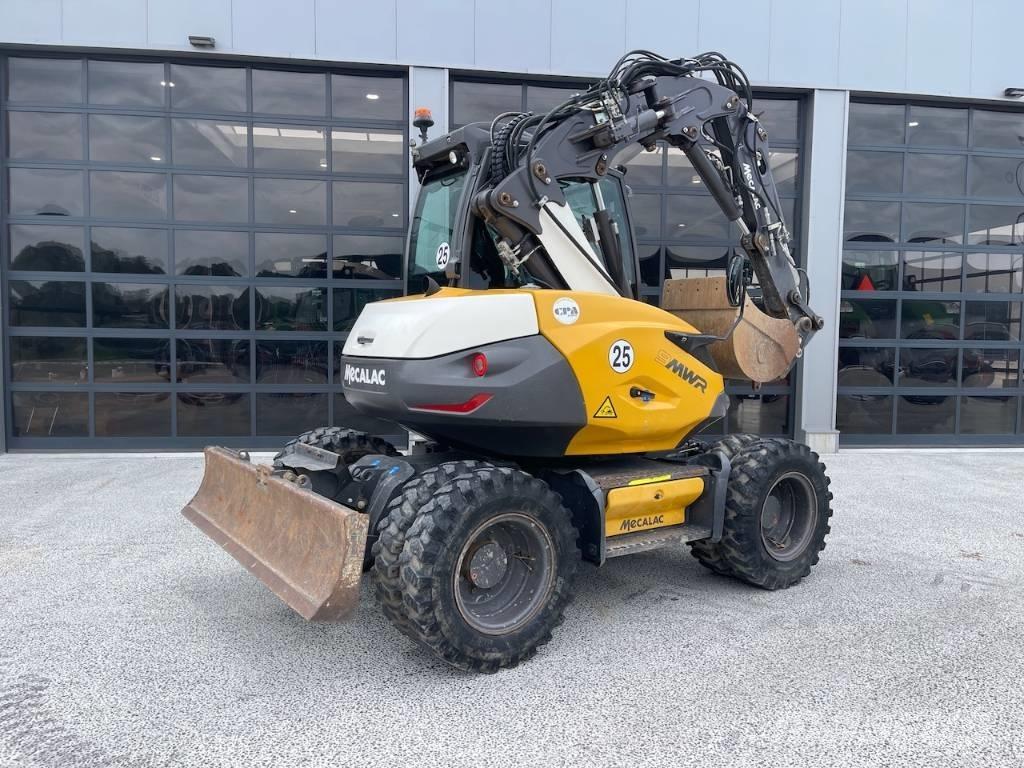 Mecalac 9 MWR Excavatoare 7t - 12t