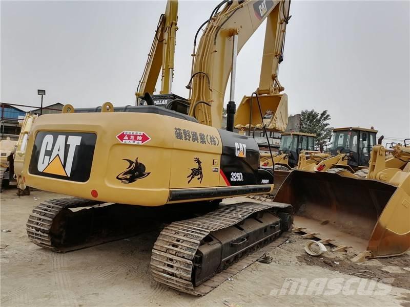 CAT 325 D L Excavatoare pe șenile
