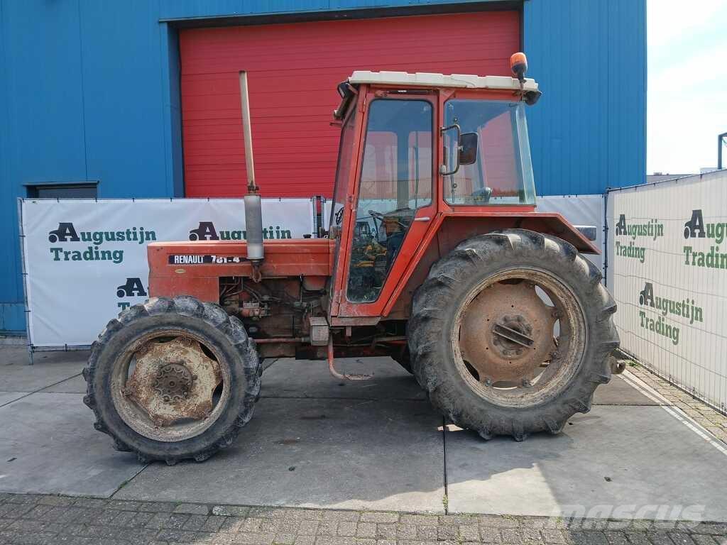 Renault 781-4 Tractoare