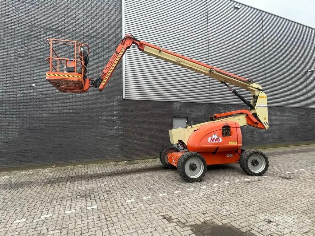 JLG 600AJ Nacele cu brat telescopic