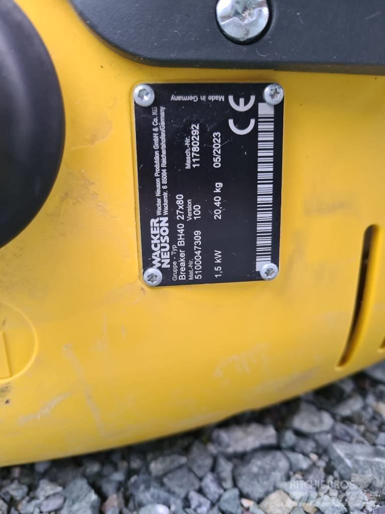 Wacker Neuson BH40 Ciocane / Concasoare