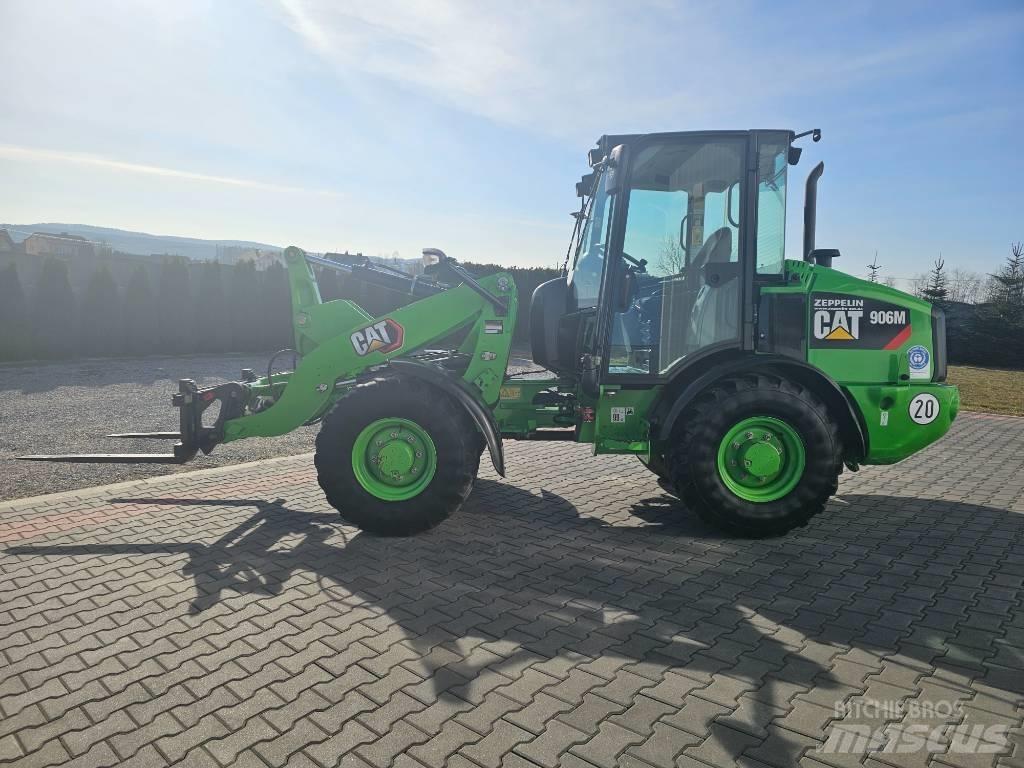 CAT 906 M Incarcator pe pneuri