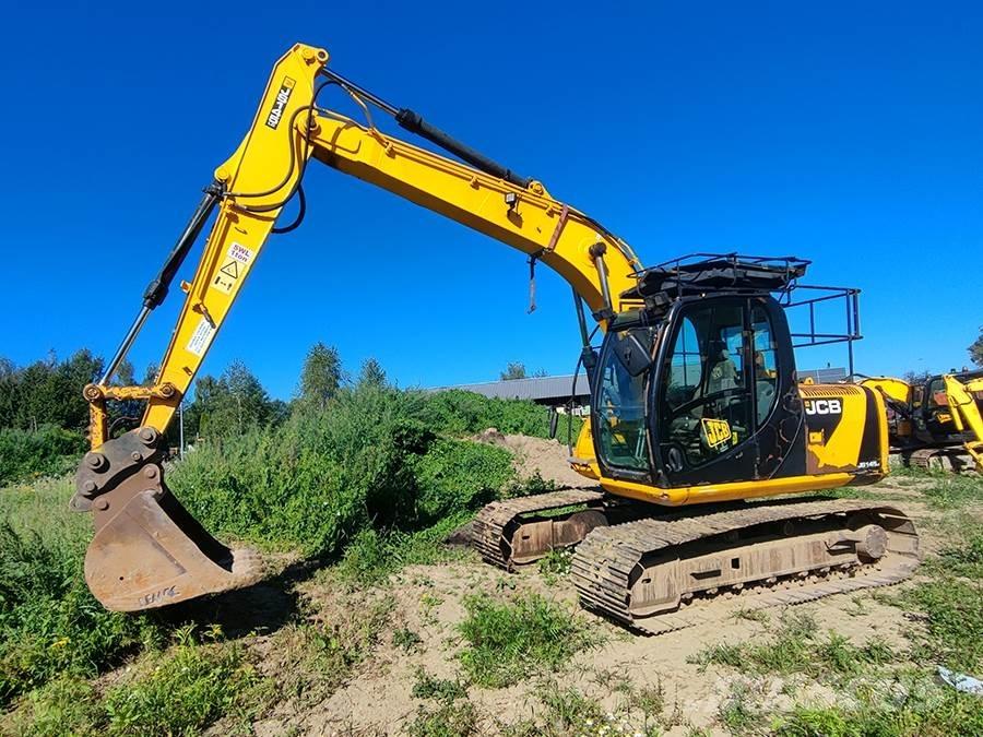 JCB JS145 LC Excavatoare pe șenile
