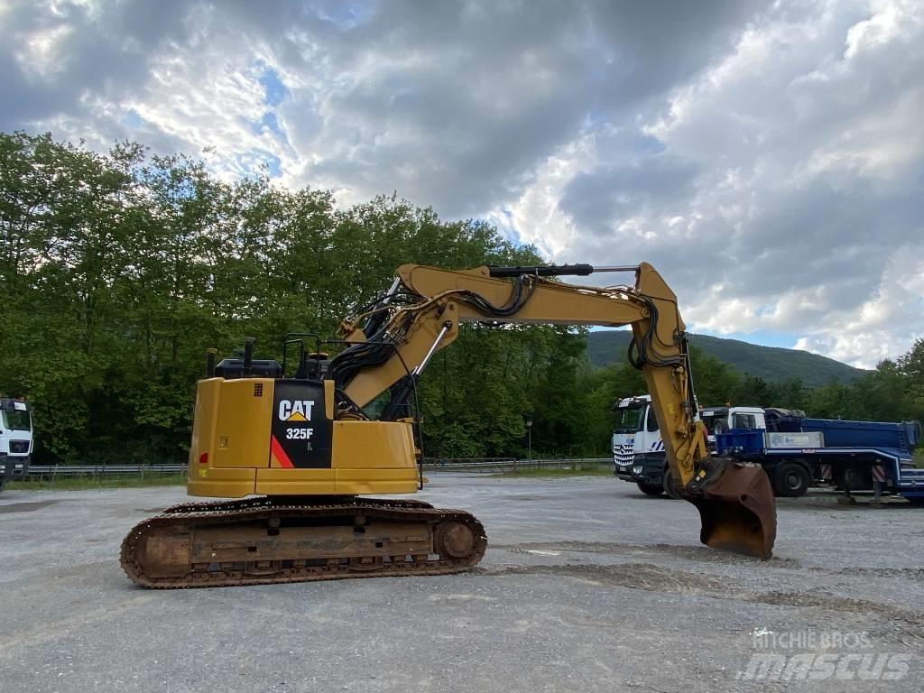 CAT 325 FL CR Excavatoare pe șenile
