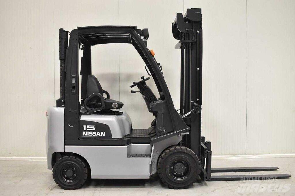 Nissan FD01A18Q Stivuitor diesel