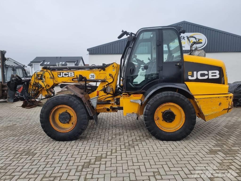 JCB TM 320 Incarcator pe pneuri