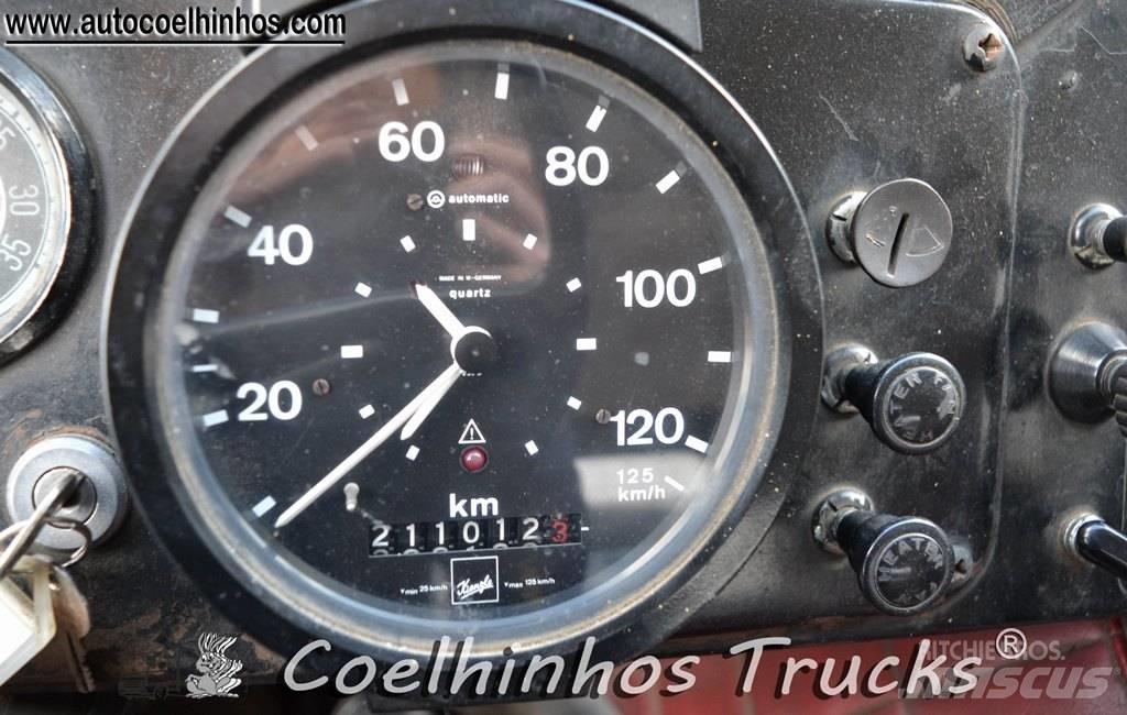 Volvo F89-42 (6x2) Camioane platforma/prelata