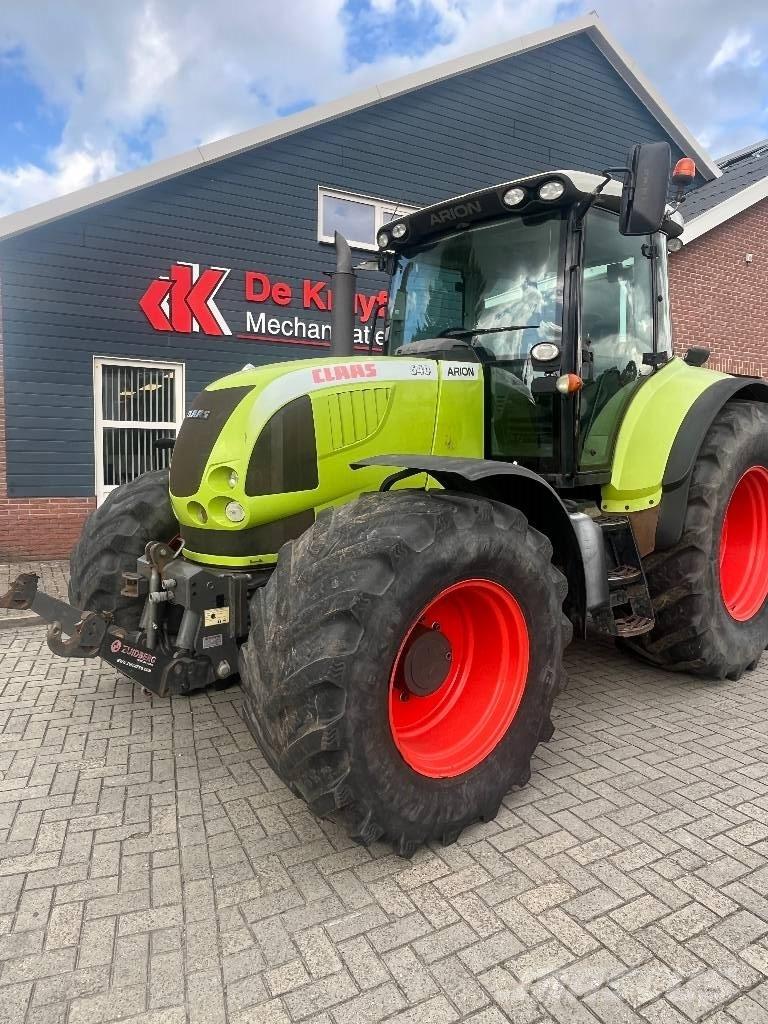 CLAAS Arion 640 Cis Tractoare