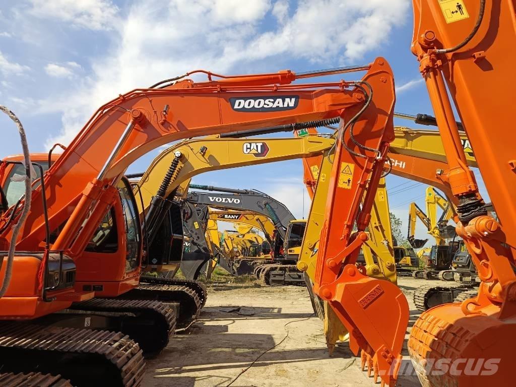 Doosan DX 150 LC Excavatoare pe șenile
