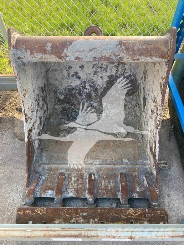  BU 30 BUCKET Pistoane