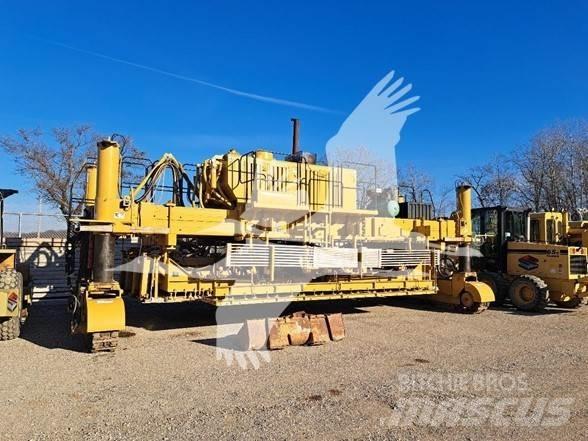 CMI SF3002 Utilaj pavare beton
