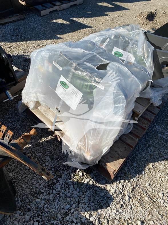  Fortress QC65B Pistoane