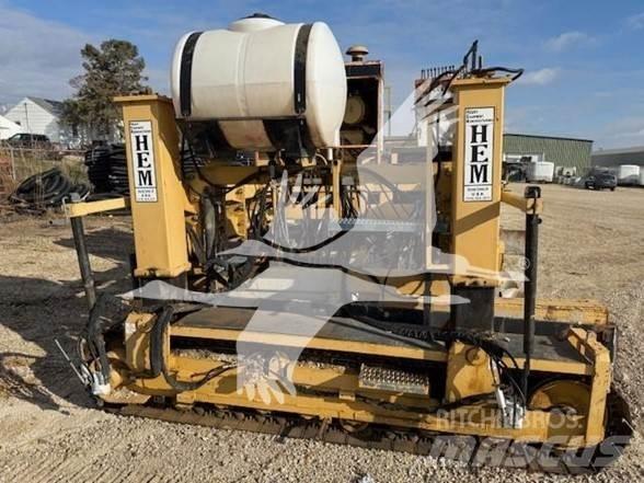  HEM 12-27 SFP Utilaj pavare beton