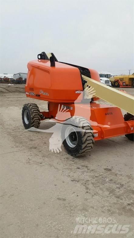 JLG 400S Nacele cu brat telescopic
