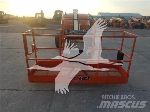 JLG 400S Nacele cu brat telescopic