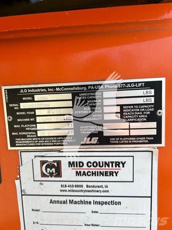 JLG 400S Nacele cu brat telescopic