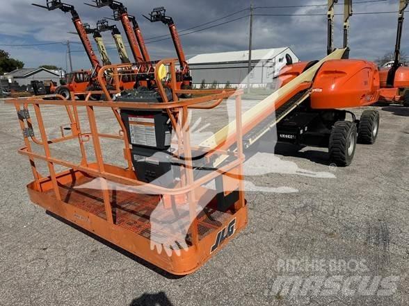 JLG 400S Nacele cu brat telescopic