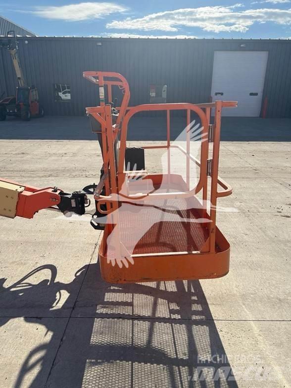 JLG 400S Nacele cu brat telescopic