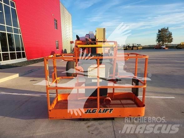 JLG 450AJ Nacele cu brat articulat