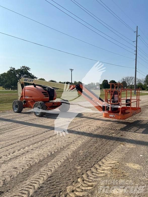 JLG 600AJ Nacele cu brat articulat