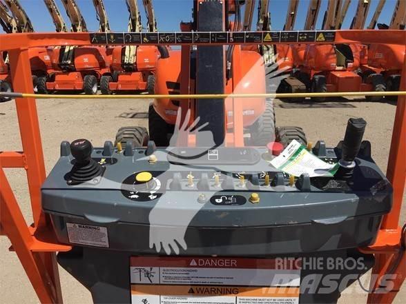 JLG 600AJ Nacele cu brat articulat