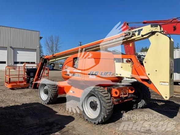 JLG 600AJ Nacele cu brat articulat
