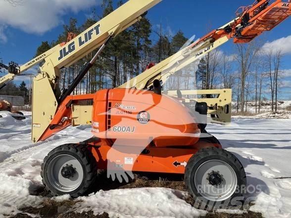 JLG 600AJ Nacele cu brat articulat