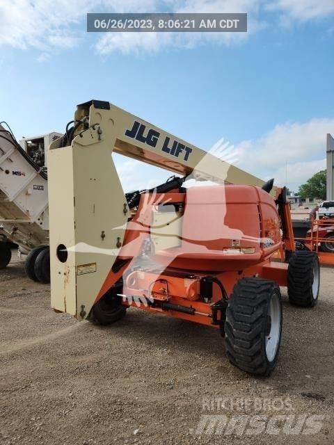 JLG 600AJ Nacele cu brat articulat