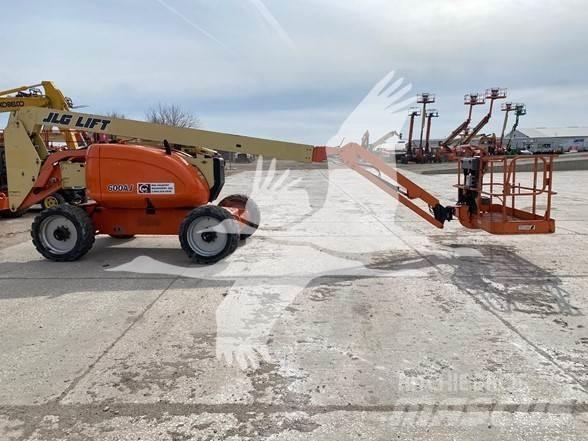 JLG 600AJ Nacele cu brat articulat