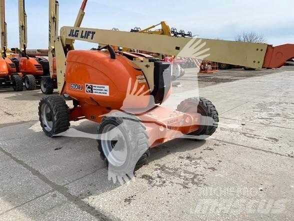 JLG 600AJ Nacele cu brat articulat