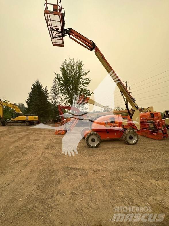 JLG 600AJ Nacele cu brat articulat