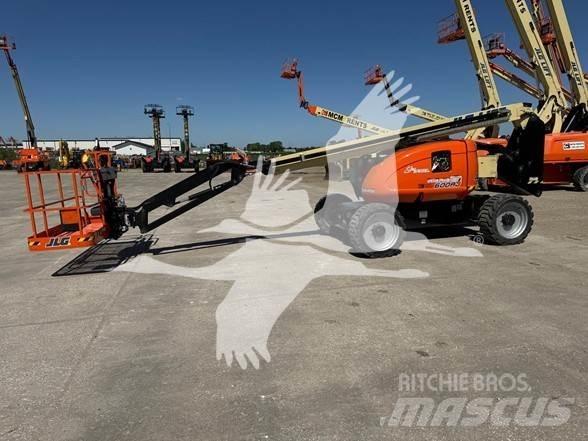JLG 600AJ Nacele cu brat articulat