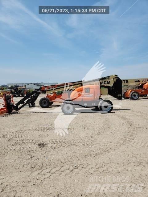 JLG 600AJ Nacele cu brat articulat