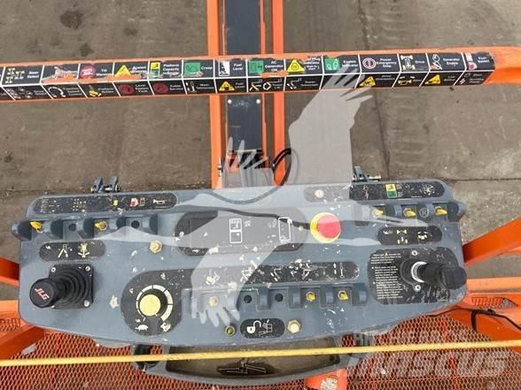 JLG 660SJ Nacele cu brat telescopic