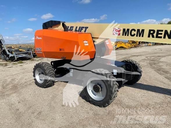 JLG 660SJ Nacele cu brat telescopic