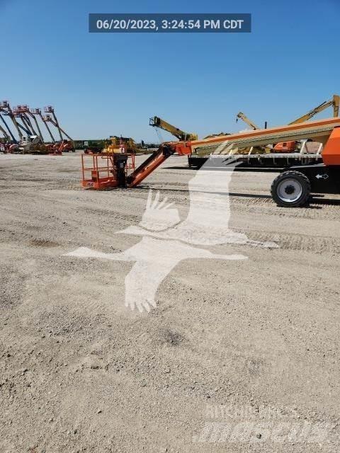 JLG 660SJ Nacele cu brat telescopic