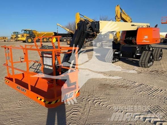 JLG 660SJ Nacele cu brat telescopic