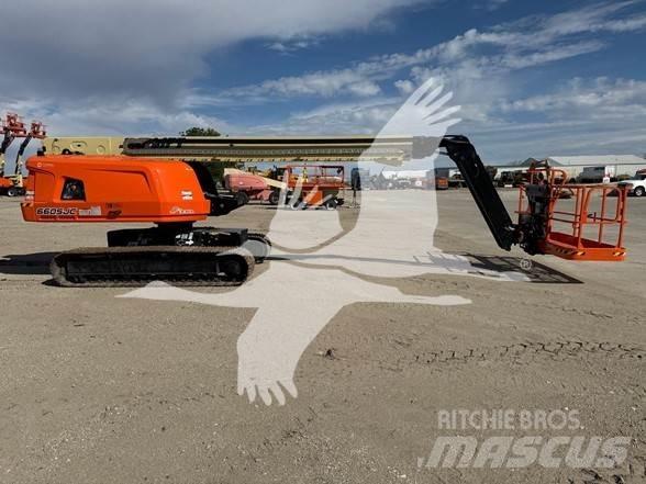 JLG 660SJC Nacele cu brat telescopic