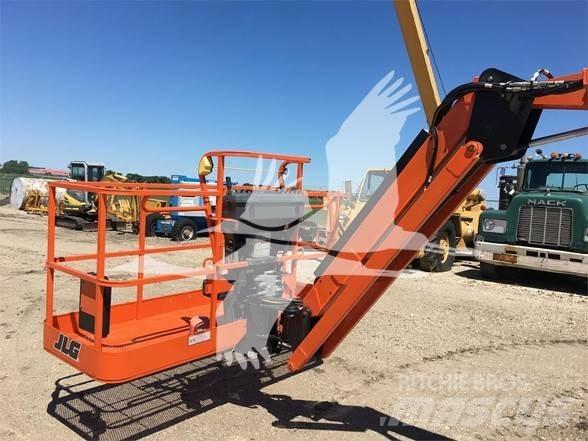 JLG 800AJ Nacele cu brat articulat