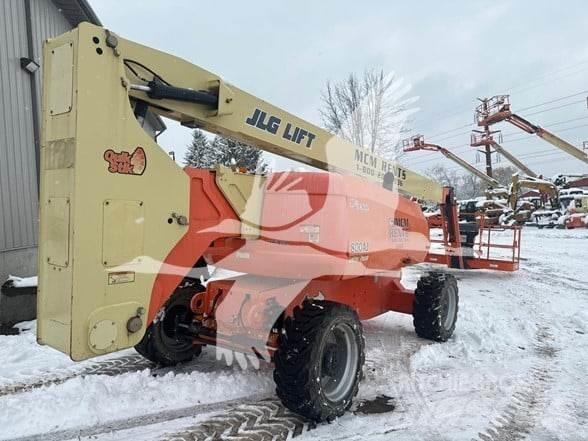 JLG 800AJ Nacele cu brat articulat