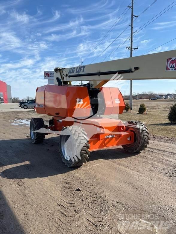 JLG 860SJ Nacele cu brat telescopic