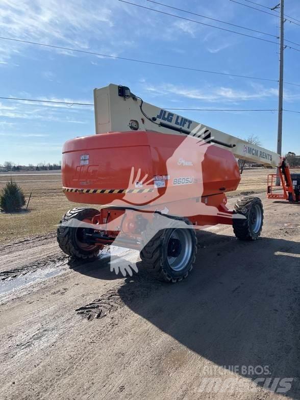 JLG 860SJ Nacele cu brat telescopic