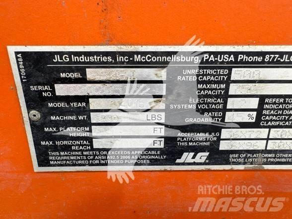 JLG 860SJ Nacele cu brat telescopic