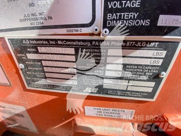JLG E300AJP Nacele cu brat articulat