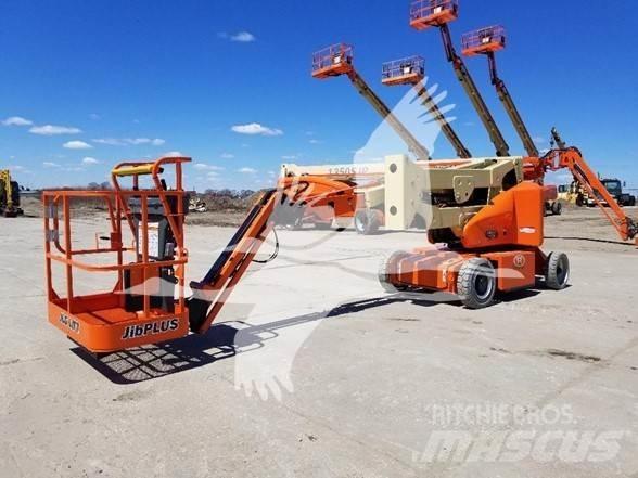 JLG E400AJPN Nacele cu brat articulat