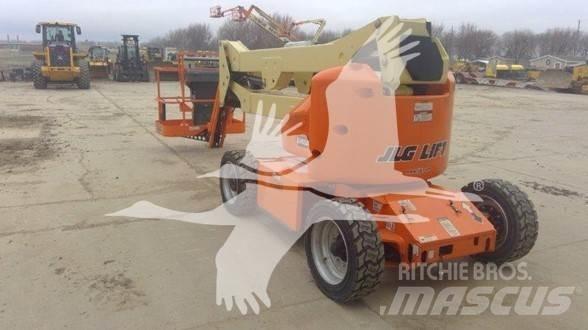 JLG E450AJ Nacele cu brat articulat