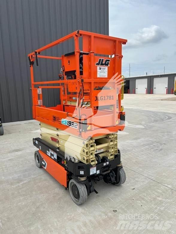 JLG ES1932 Platforme foarfeca