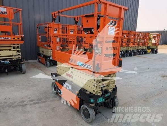 JLG ES1932 Platforme foarfeca